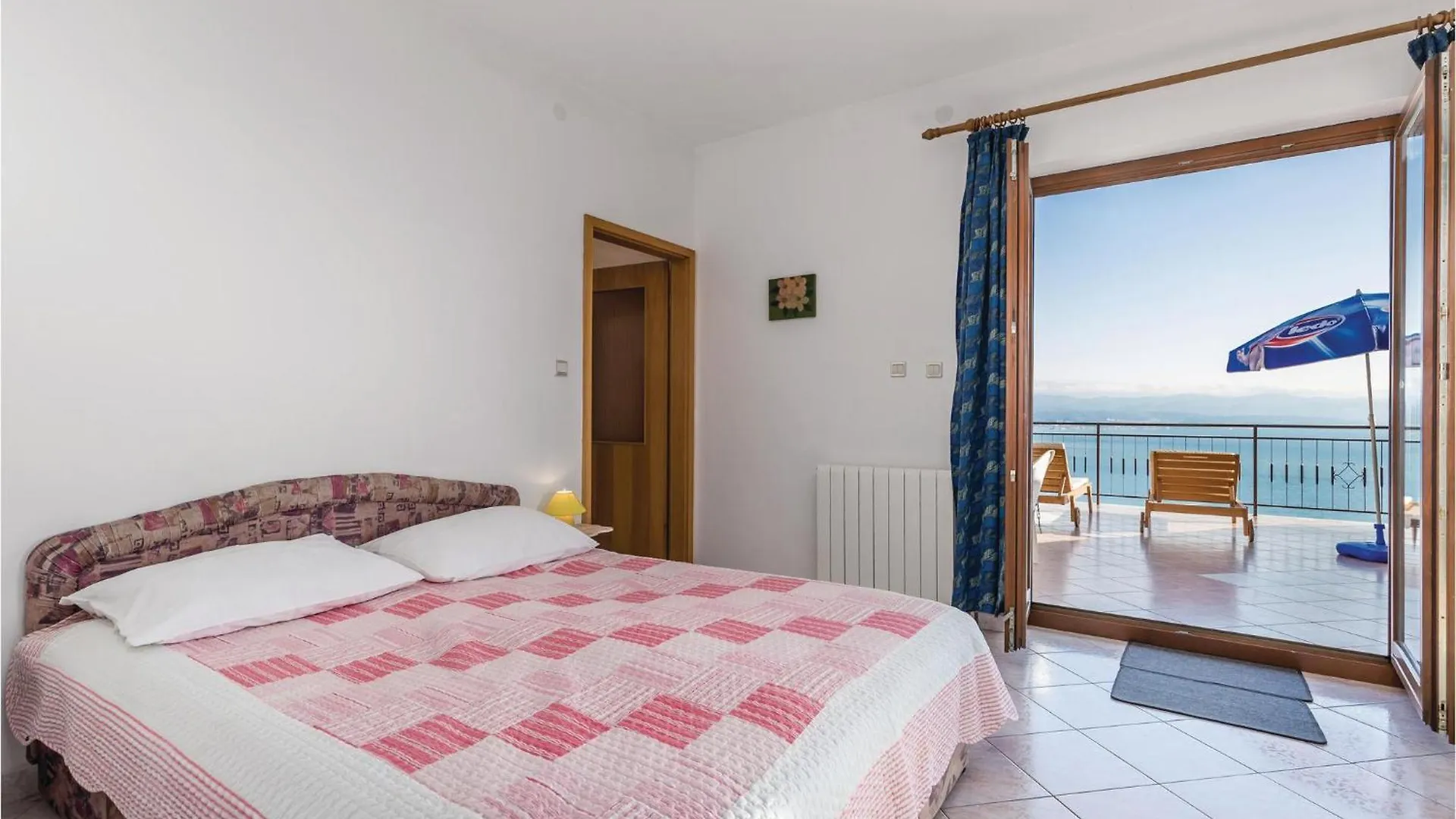 Gorgeous Apartment In Lovran With Kitchen